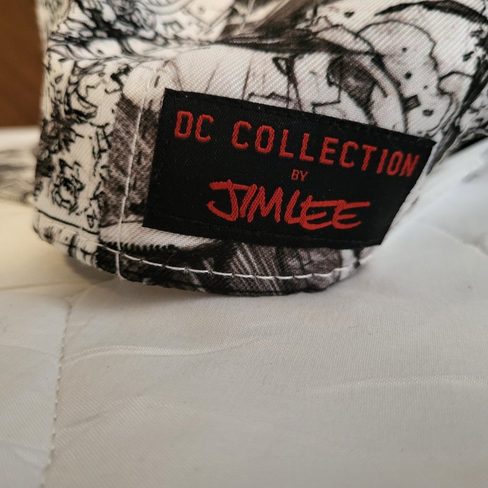 DC comic hat - Picture 5 of 5